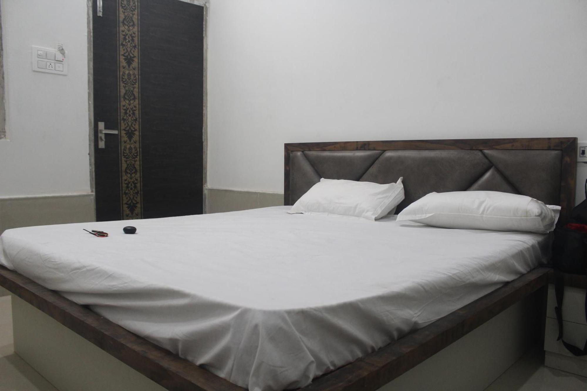 Hotel Krishna & Restaurant Pokhran Extérieur photo